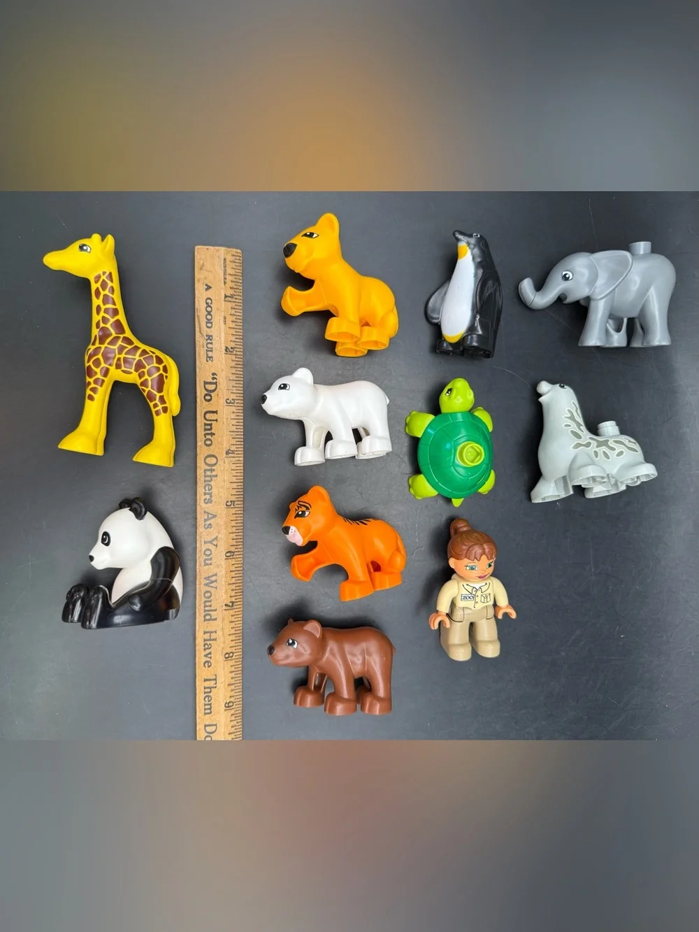 Lego Duplo Lot of 11 Replacement Zoo and Wild Animals, Baby Animals, Zookeeper